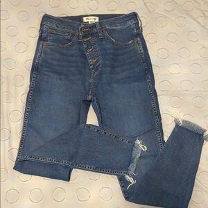 Women’s skinny jeans